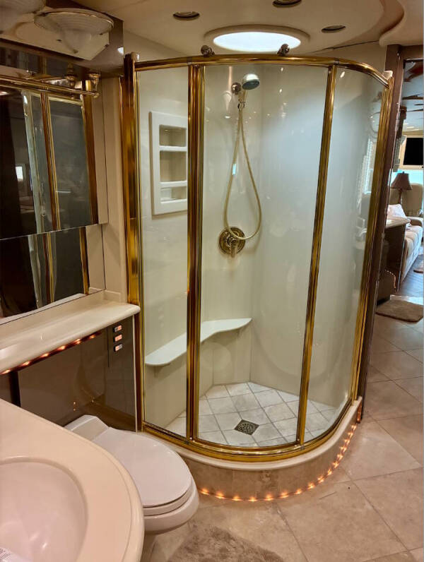 2000 Prevost XL HD 4060