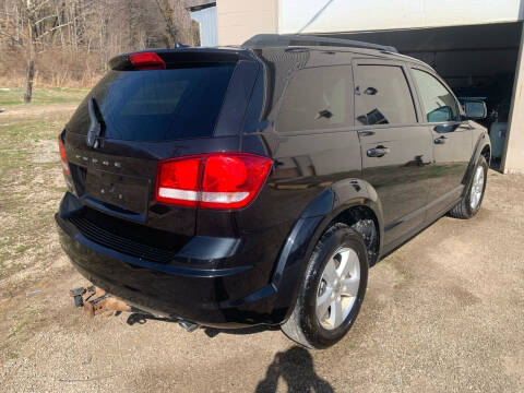 2011 Dodge Journey for sale at Court House Cars, LLC in Chillicothe OH