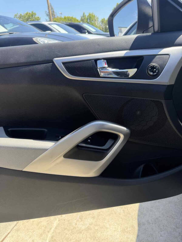 2012 Hyundai Veloster