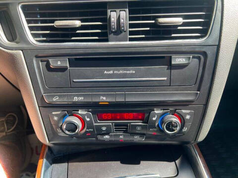 2012 Audi Q5 2.0T quattro Premium Plus