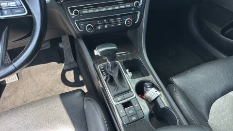2019 Kia Optima EX
