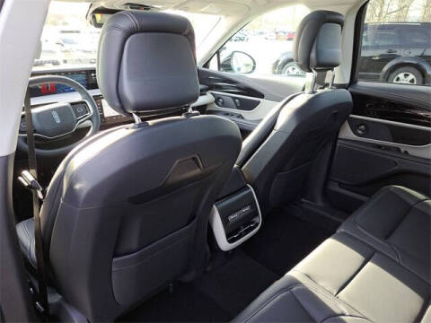 2025 Lincoln Nautilus Hybrid Premiere