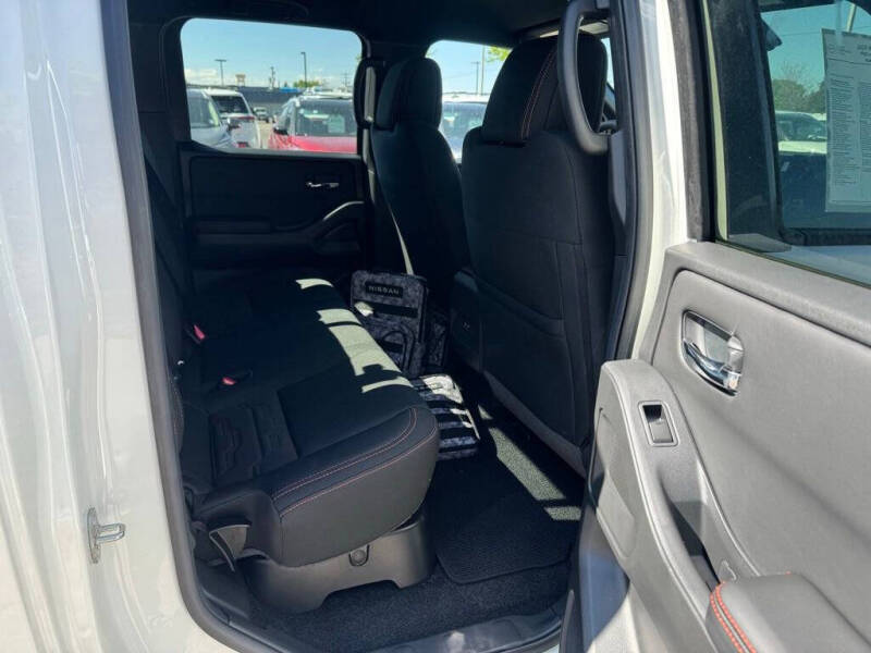 2025 Nissan Frontier