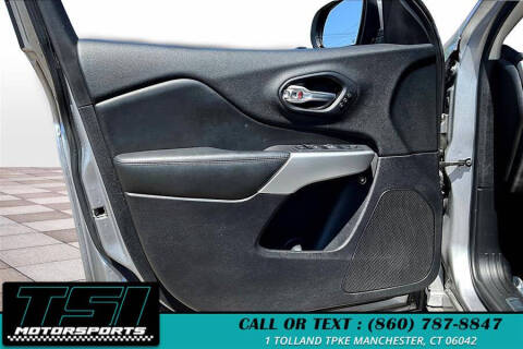 2017 Jeep Cherokee Overland