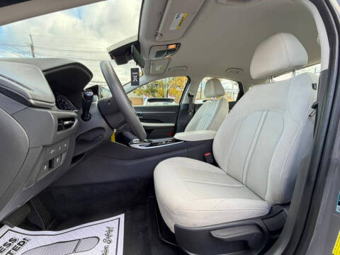 2023 Hyundai Sonata SE