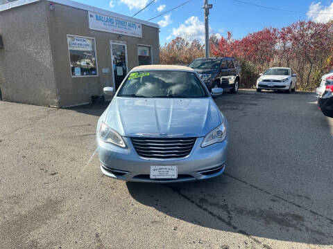 2012 Chrysler 200 Touring