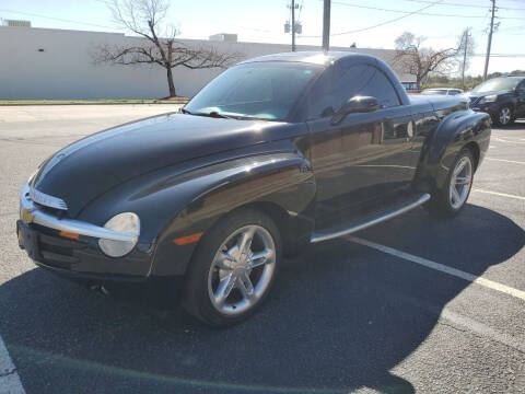 2004 Chevrolet SSR LS