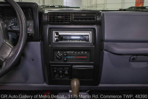 1998 Jeep Wrangler SE