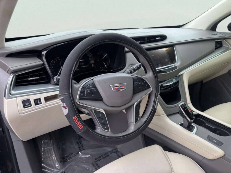 2018 Cadillac XT5 Luxury