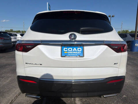 2023 Buick Enclave Essence