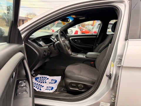 2014 Ford Taurus SEL