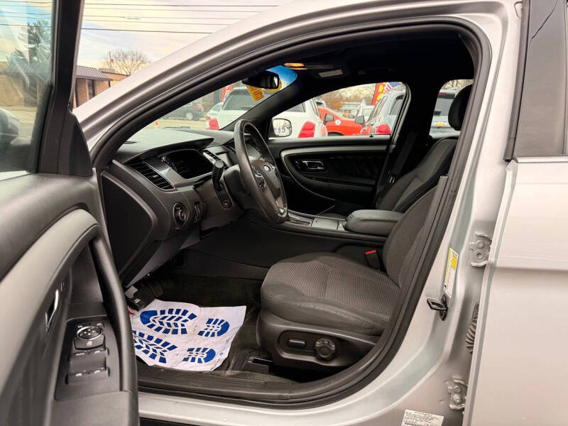 2014 Ford Taurus SEL