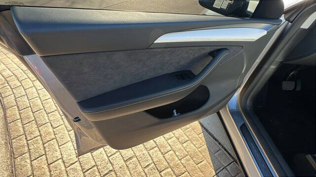 2025 Tesla Model Y Long Range