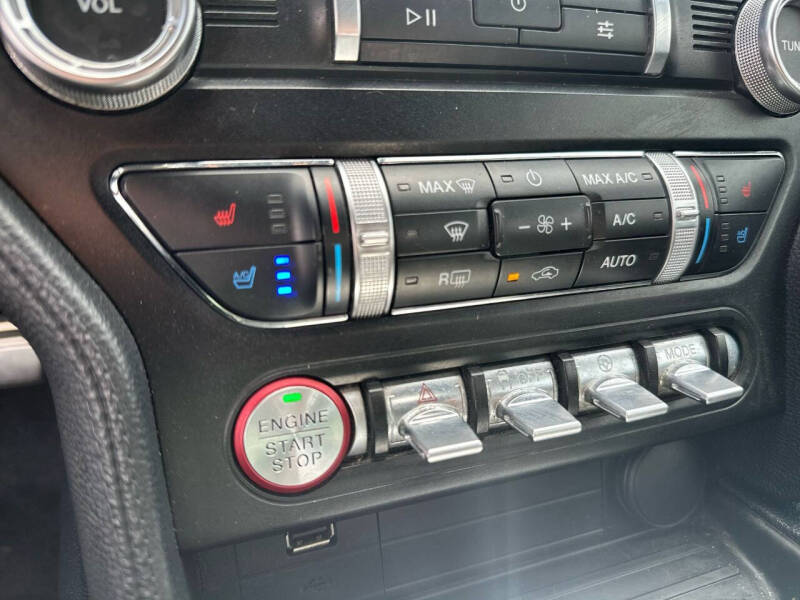 2021 Ford Mustang EcoBoost Premium