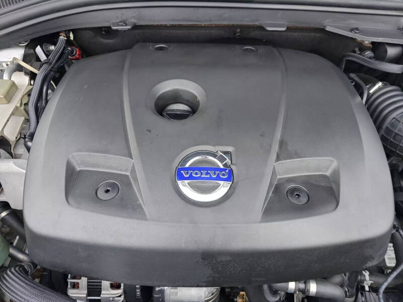 2015 Volvo XC60 T6 Drive-E Platinum