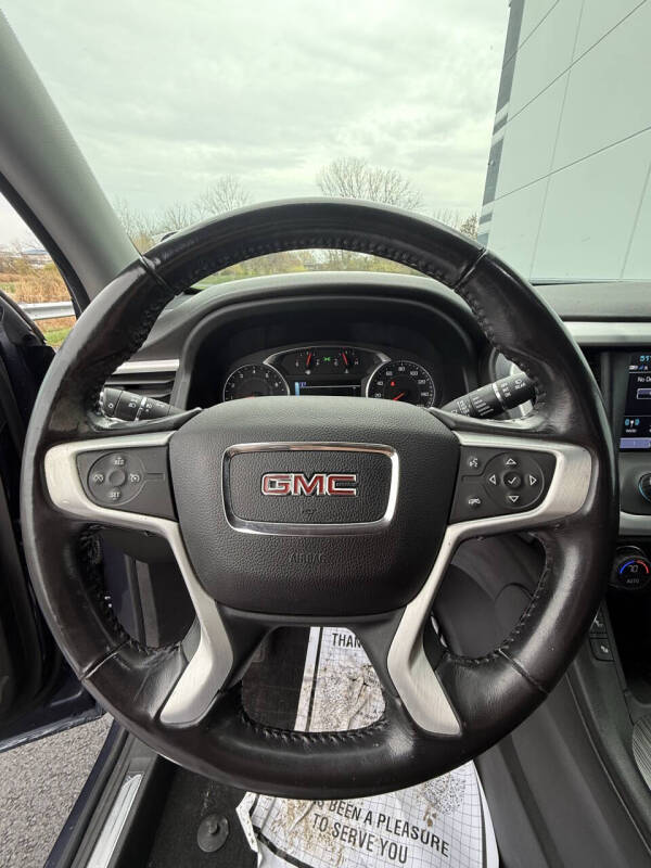 2019 GMC Acadia SLT-1