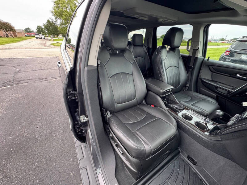 2016 Chevrolet Traverse LTZ