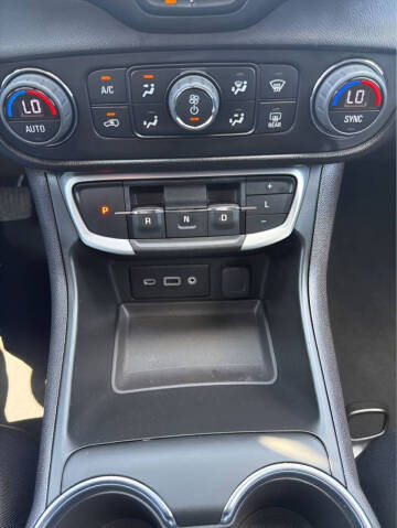 2022 GMC Terrain SLE