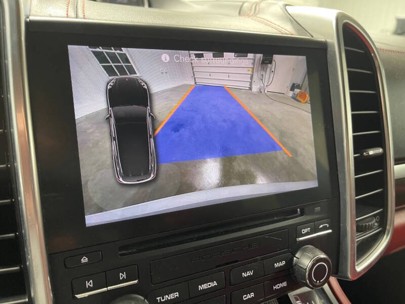 2018 Porsche Cayenne GTS