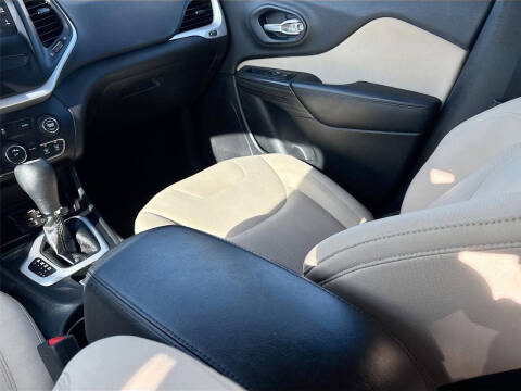 2017 Jeep Cherokee Latitude