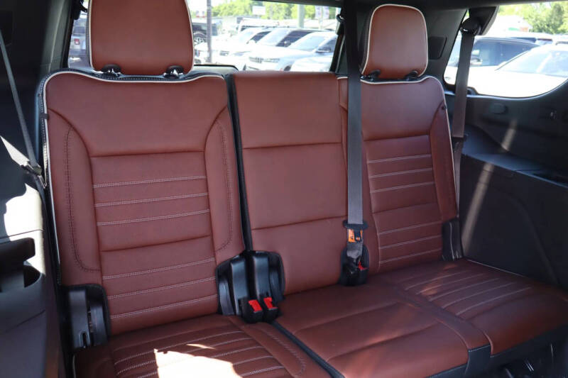 2023 GMC Yukon Denali Ultimate