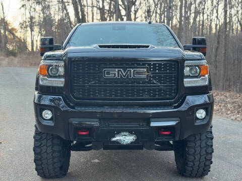 2018 GMC Sierra 2500HD Denali