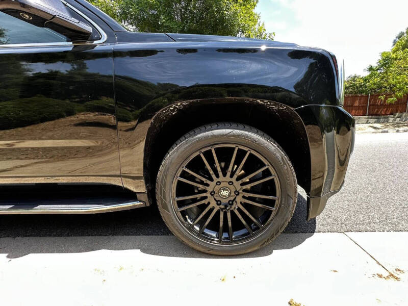2017 GMC Yukon XL SLT