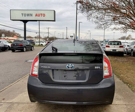 2013 Toyota Prius Three