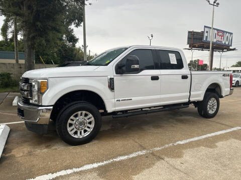 2017 Ford F-250 Super Duty for sale at CHRIS SPEARS' PRESTIGE AUTO SALES INC in Ocala FL