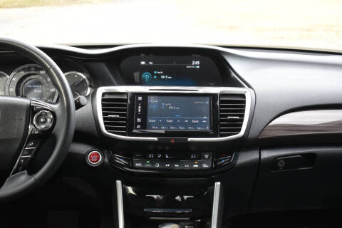 2017 Honda Accord EX-L V6 w/Navi w/Honda Sensing