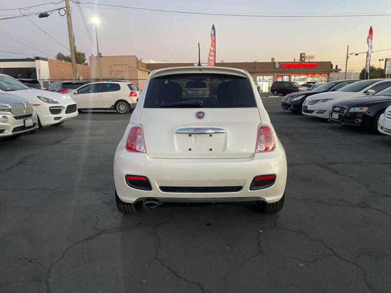 2016 FIAT 500 Sport