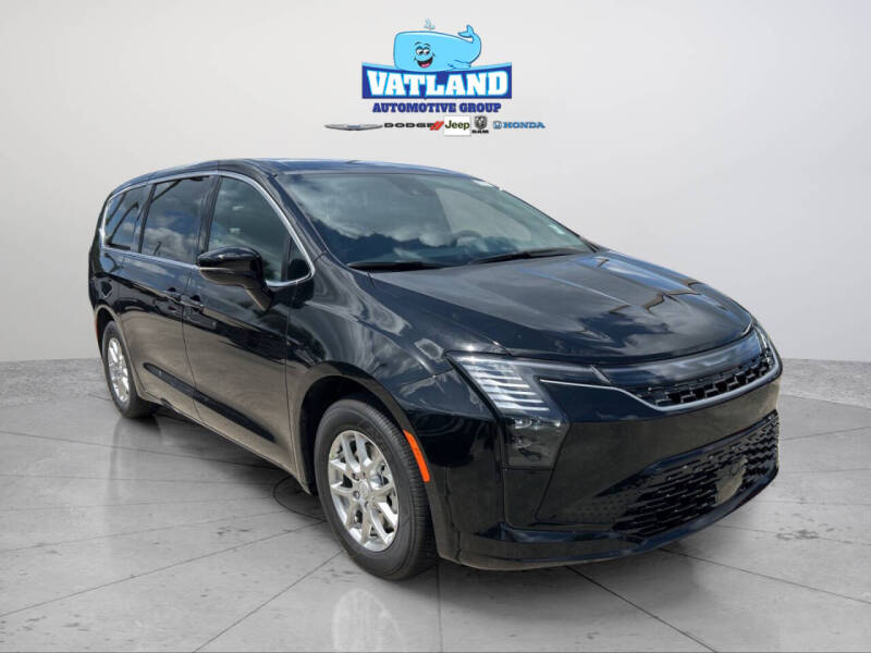 2027 Chrysler Pacifica Select