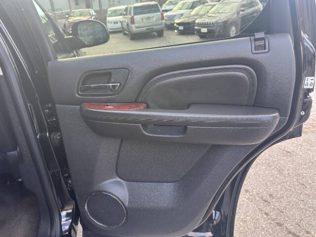 2012 Cadillac Escalade Luxury