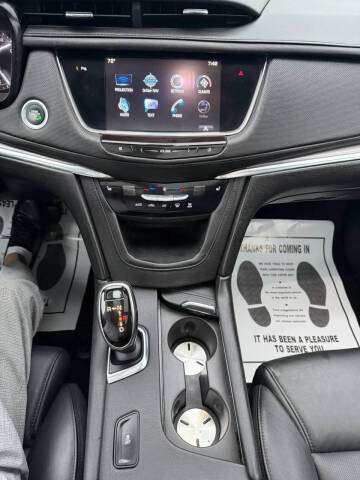 2017 Cadillac XT5 Luxury