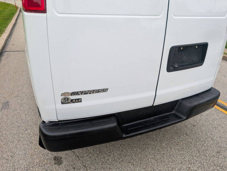 2019 Chevrolet Express 2500