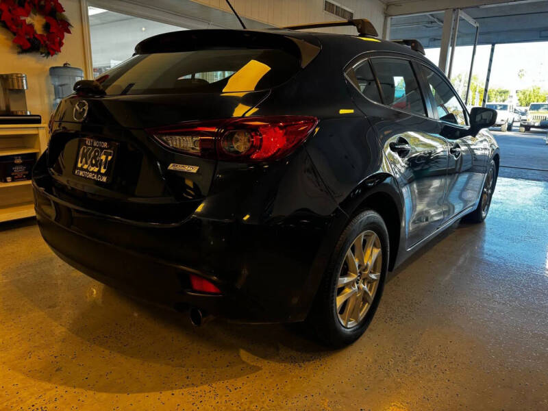 2016 Mazda MAZDA3 i Touring