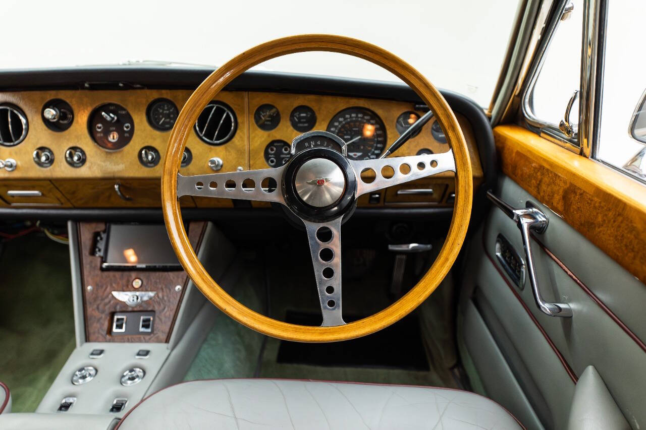 1967 Bentley T1 Saloon 116
