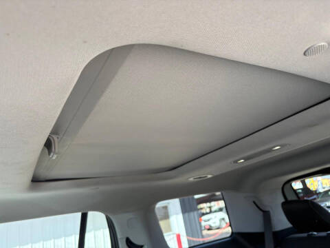 2017 GMC Acadia SLE-2