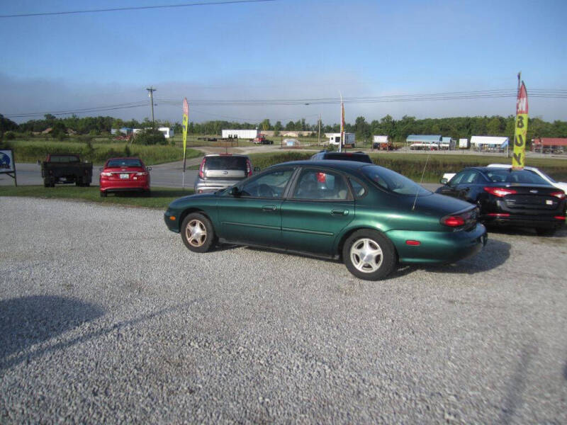 1999 Ford Taurus SE