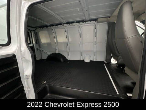 2022 Chevrolet Express 2500