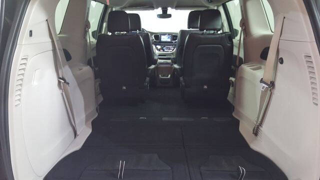 2021 Chrysler Voyager LXi