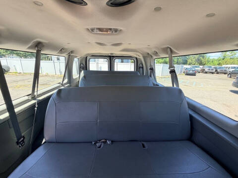 2006 Ford E-Series E-350 SD XL