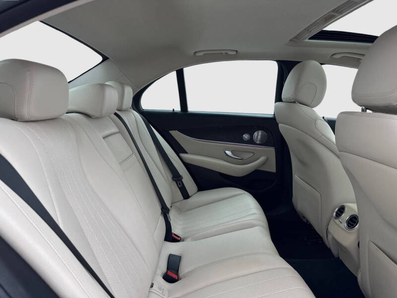 2017 Mercedes-Benz E-Class E 300 4MATIC