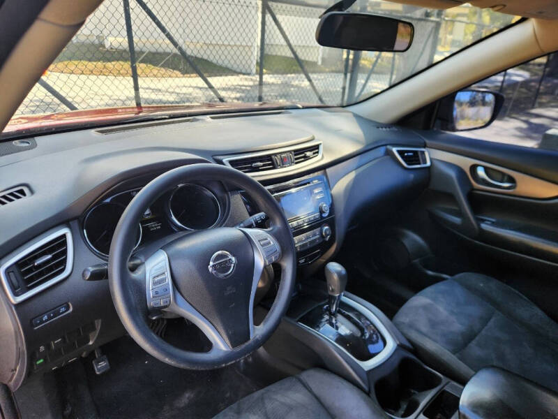 2016 Nissan Rogue S