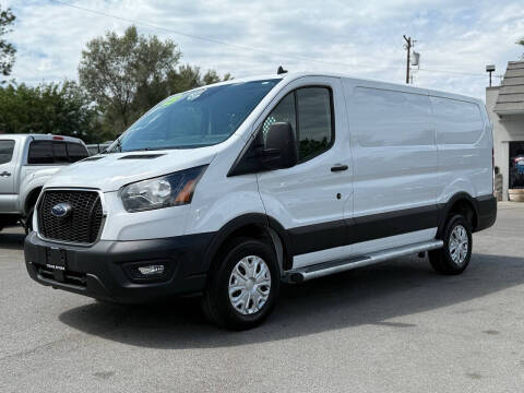 2023 Ford Transit 250