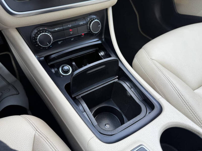 2014 Mercedes-Benz CLA CLA 250