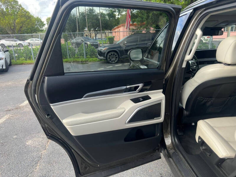 2022 Kia Telluride S