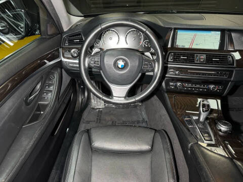 2016 BMW 5 Series 535i