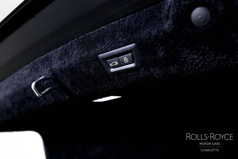 2024 Rolls-Royce Phantom