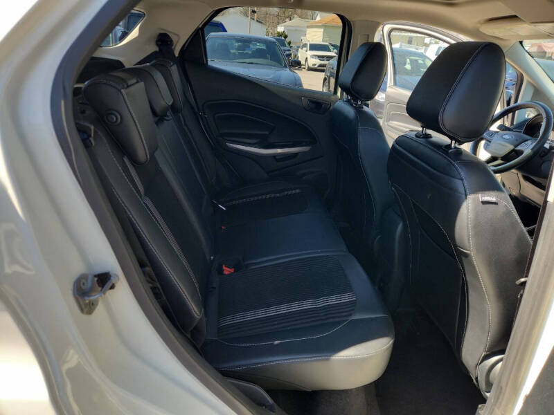 2022 Ford EcoSport SES